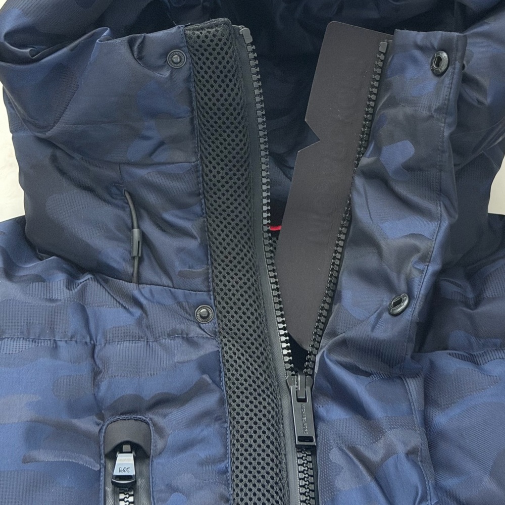 Michael Kors Navy Camouflage Quilted Puffer Jacket-Water/Cold Resistant -M - Picture 6 of 16